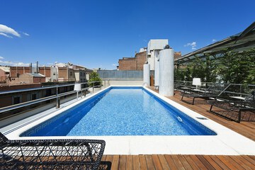 Rooftop pool