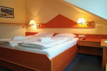 guest_rooms