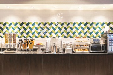 Breakfast/Coffee Service 39 of 44