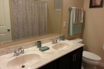 Bathroom sink