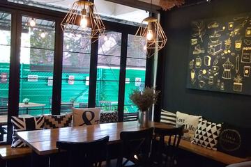 Cafe