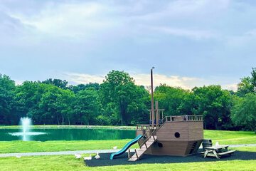 Children's play area - outdoor