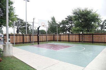 Sport court