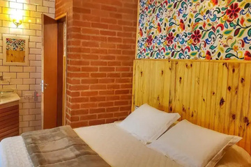 guest_rooms