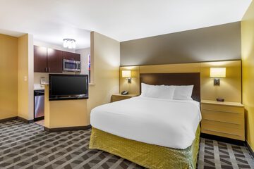 Room 18 of 40