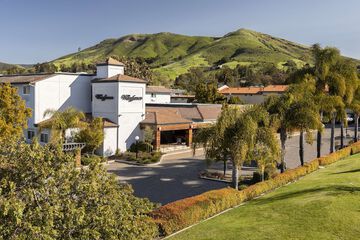 The Kinney San Luis Obispo a Tapestry by Hilton