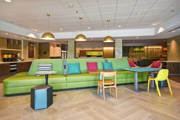 Hotel Interior 12 of 40