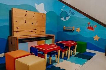 Children's play area - indoor