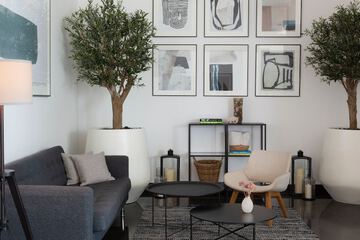 Lobby sitting area