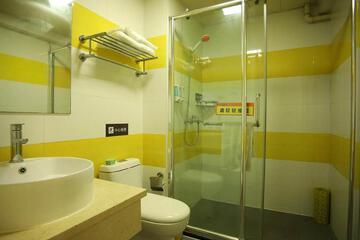 Photo 32