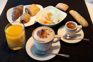 Breakfast buffet