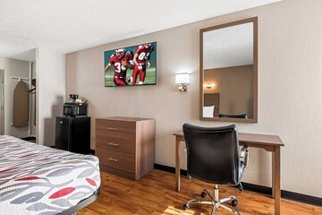 Property Grounds 16 of 29