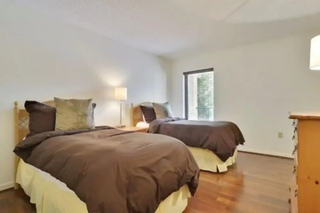 guest_rooms