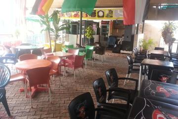 Poolside bar