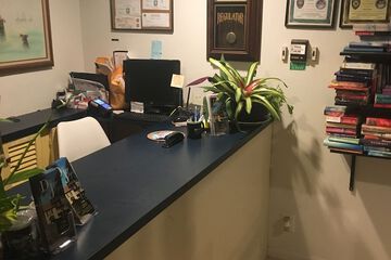 Check-in/check-out kiosk