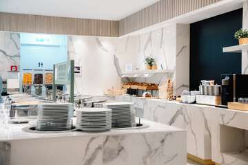 Breakfast buffet