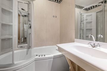 Jetted tub
