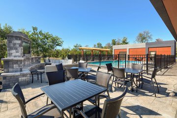 Terrace/Patio 43 of 45