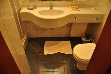 Photo 36