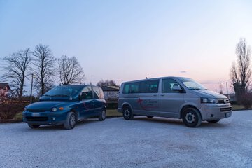 Airport shuttle