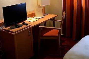 In-room business center