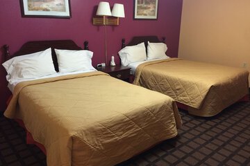 Holiday Lodge