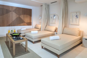 Treatment room
