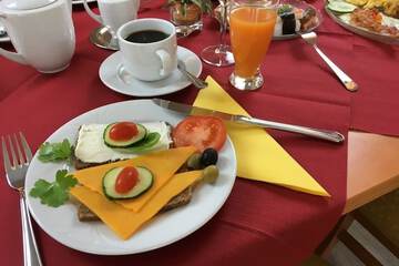 Breakfast meal