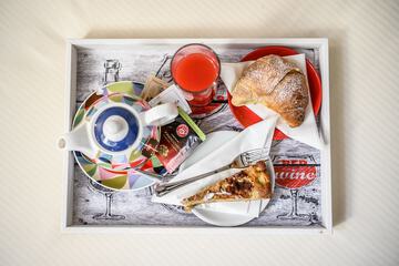 Breakfast meal