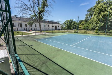 Tennis court