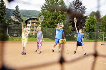 Tennis court
