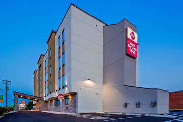 Best Western Plus Philadelphia Pennsauken Hotel