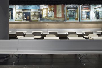 Food court
