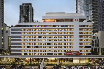 Hotel 2 of 33