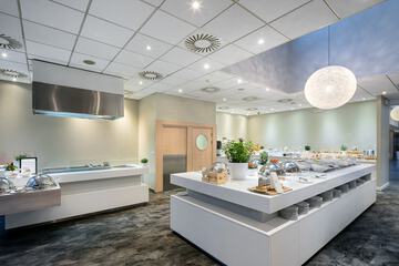 Breakfast area