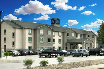 Cobblestone Hotel & Suites - Urbana