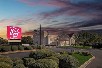 Red Roof Inn & Suites Albany GA