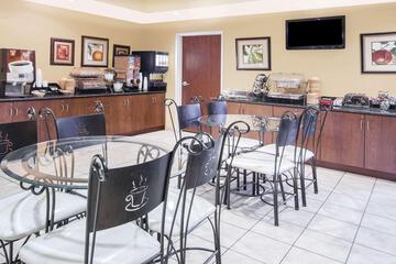 Microtel Inn & Suites by Wyndham Stillwater