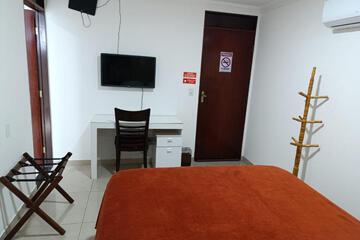 Photo 33