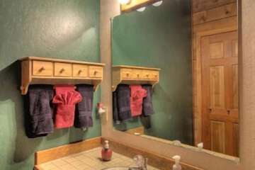 Bathroom sink