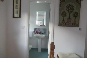 guest_rooms