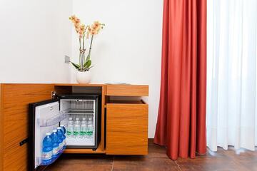 Minibar