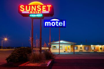 Sunset Motel