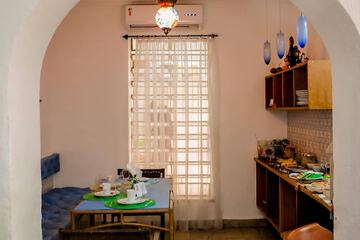 Breakfast area