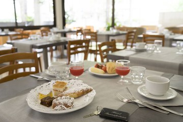 Breakfast area