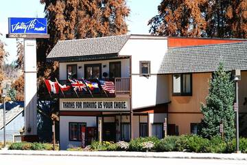 Valley Hi Motel - Near Winter Park Visitor Center