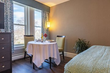 Room service - dining