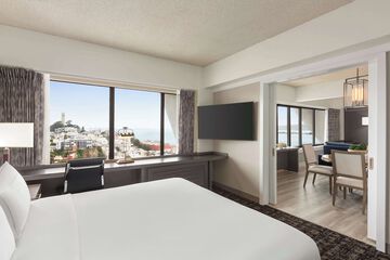 Room 52 of 103