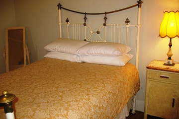 guest_rooms