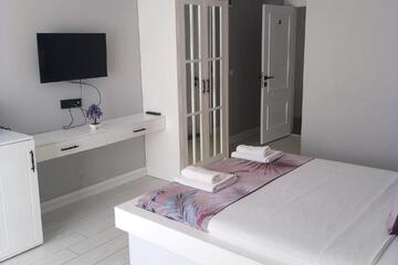 Photo 49